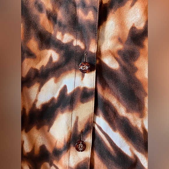 ESCADA 100% Silk Brown Animal Print Blouse size 44 - Picture 2 of 9